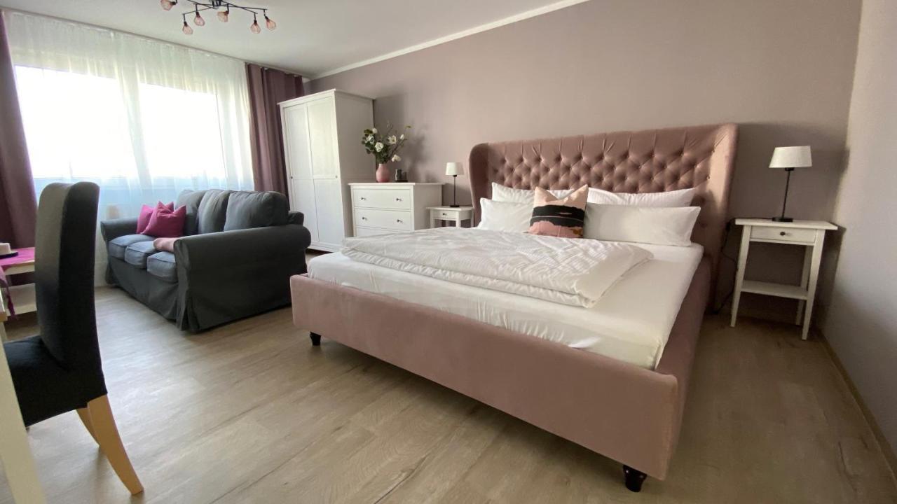 City-Appartement 12.3. Zwickau Buitenkant foto